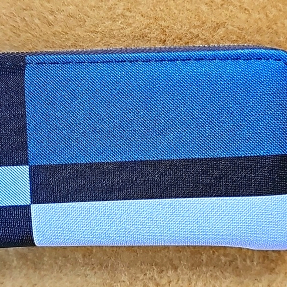 Wallet - Picture 11 of 12